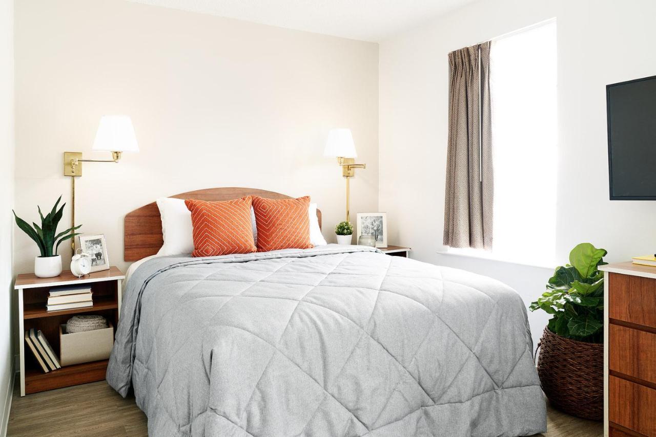Intown Suites Extended Stay Louisville Ky - Airport Buitenkant foto